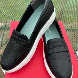 Dr. Scholl's Women's Nova Moc Loader flats - Black/White